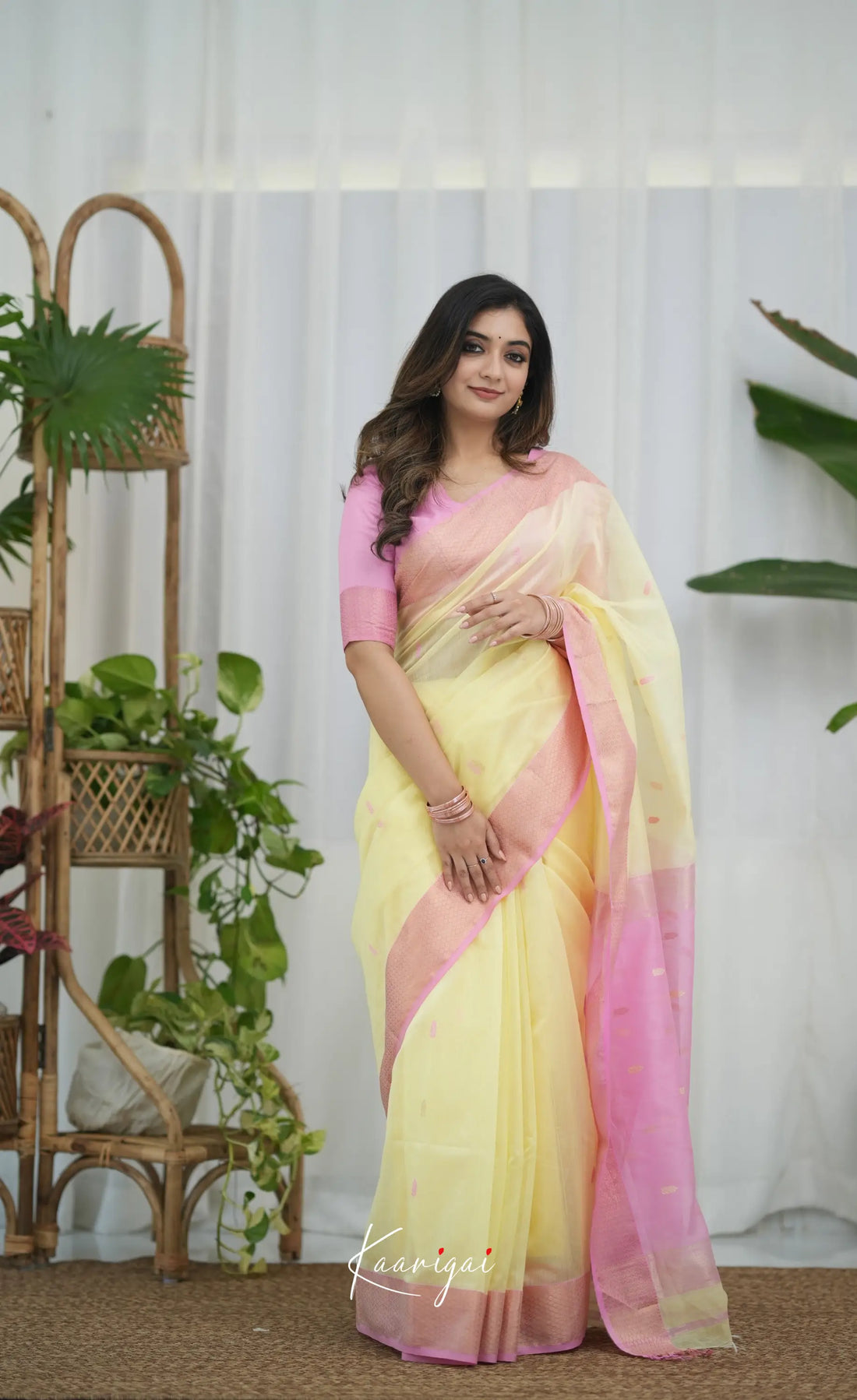 Maanvi Maheswari Silk Cotton Saree - Pastel Yellow and Pink Sarees