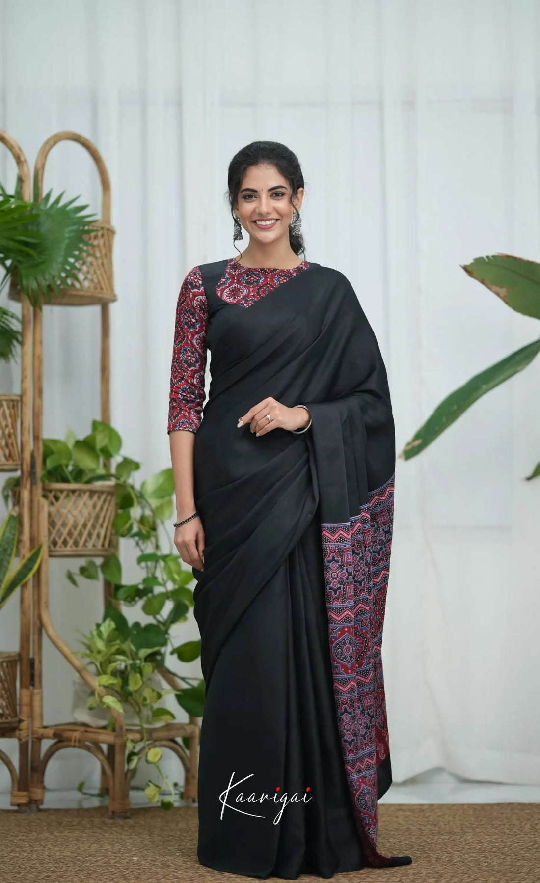 Meha Modal Silk Saree - Black and Maroon Sarees
