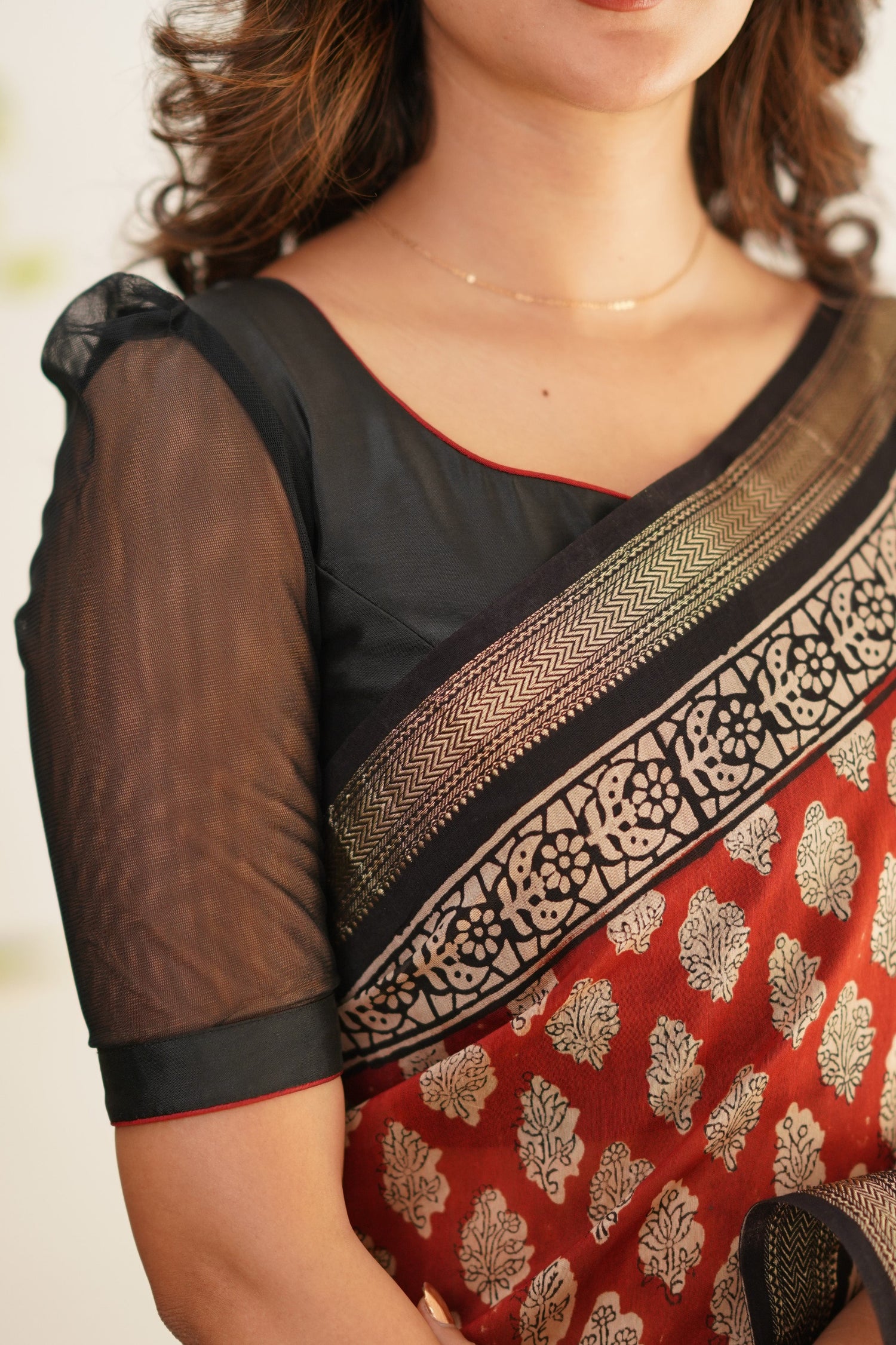 Mayuri Maheswari Saree - Red and Black