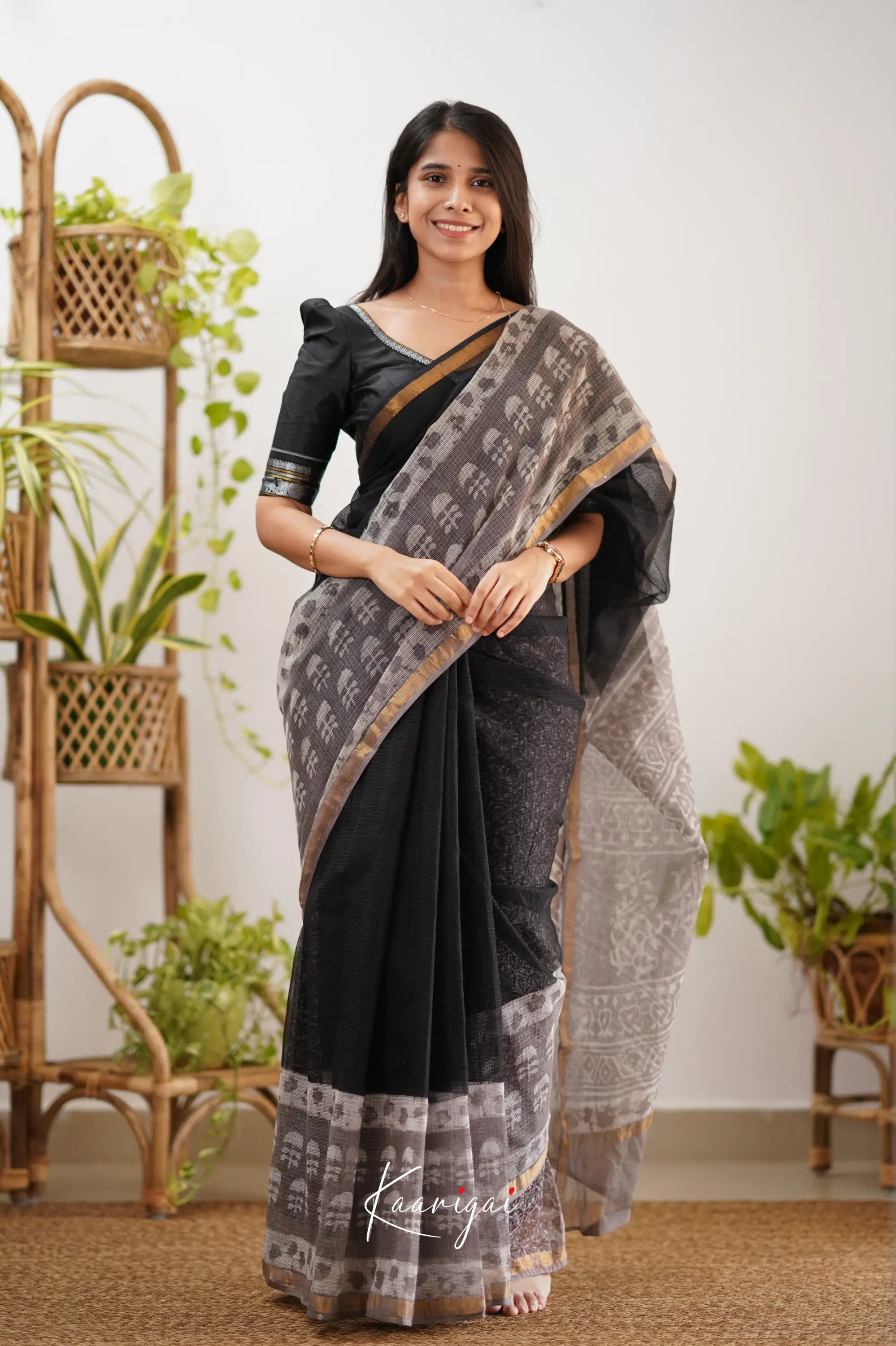 Kamali Kota Saree - Black And Ash Sarees