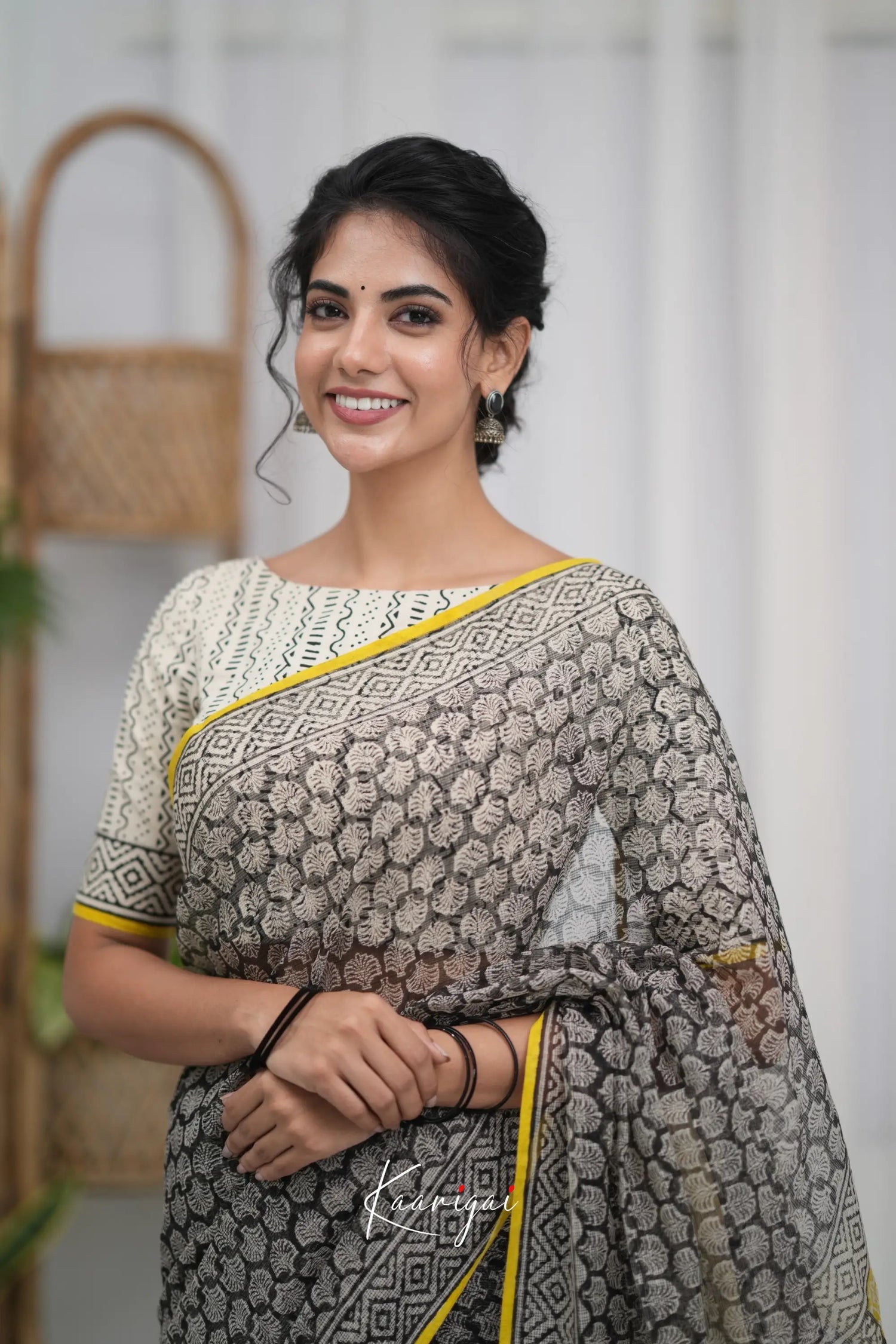 Kamali Kota Saree - Black and Yellow Sarees