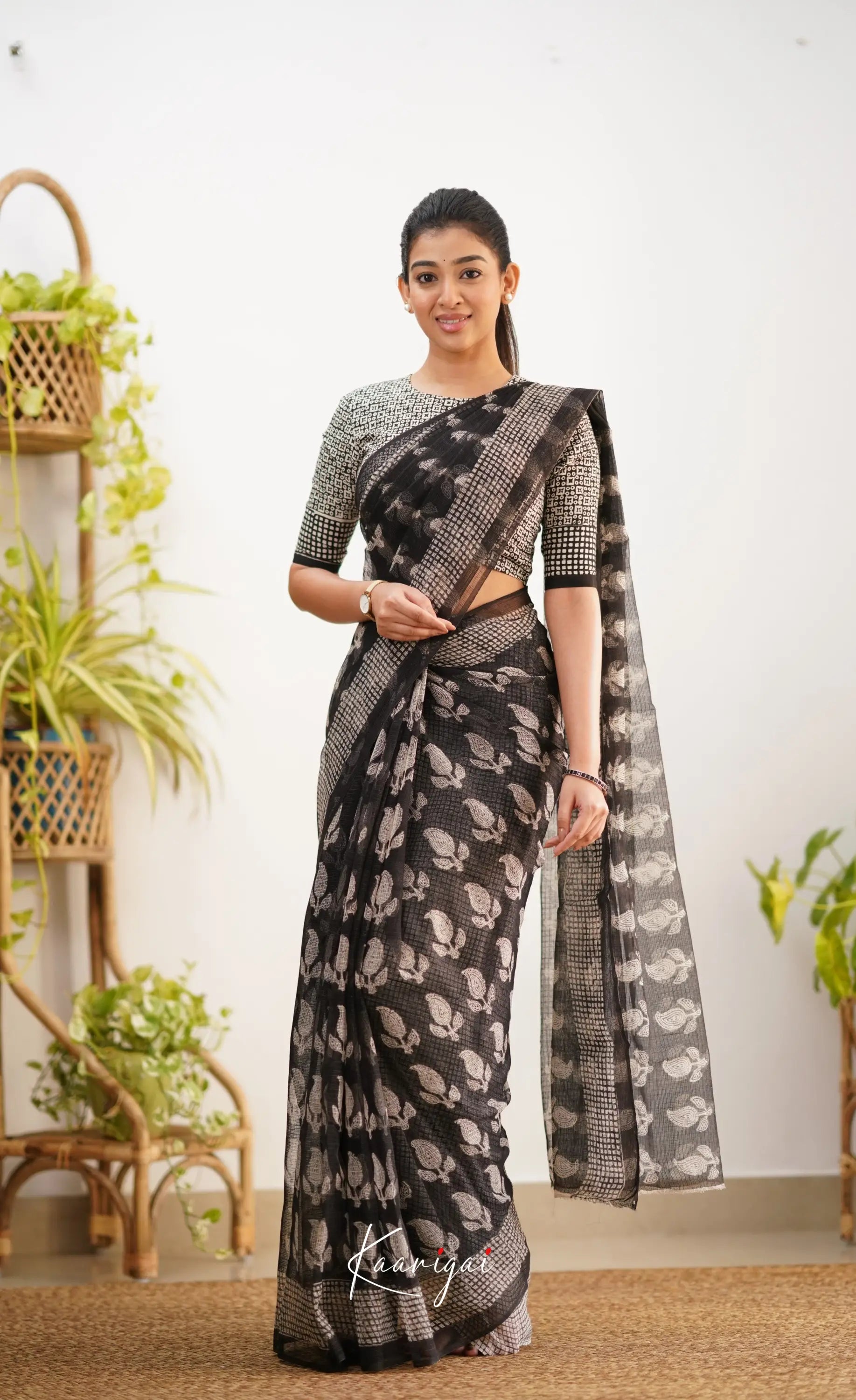 Kamali Kota Saree - Black Sarees