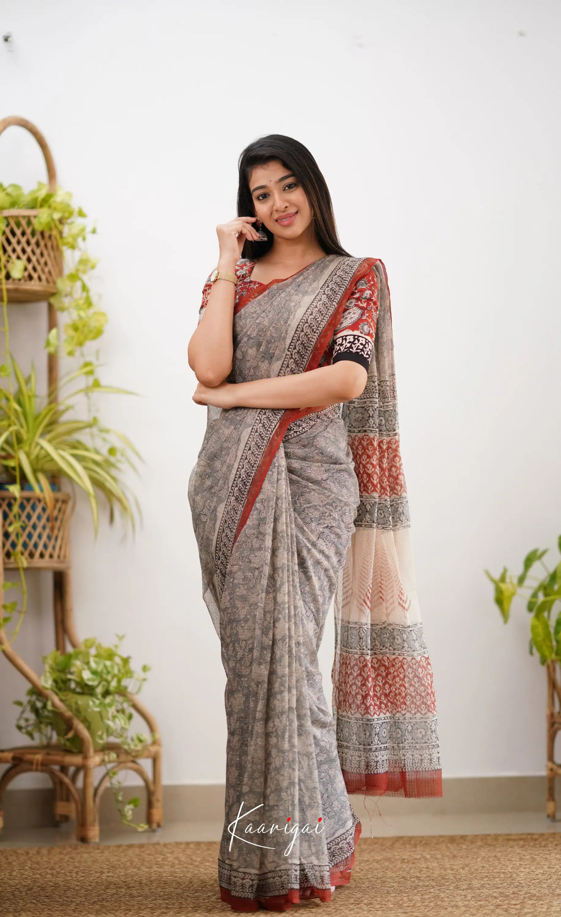 Kamali Kota Saree - Grey Sarees