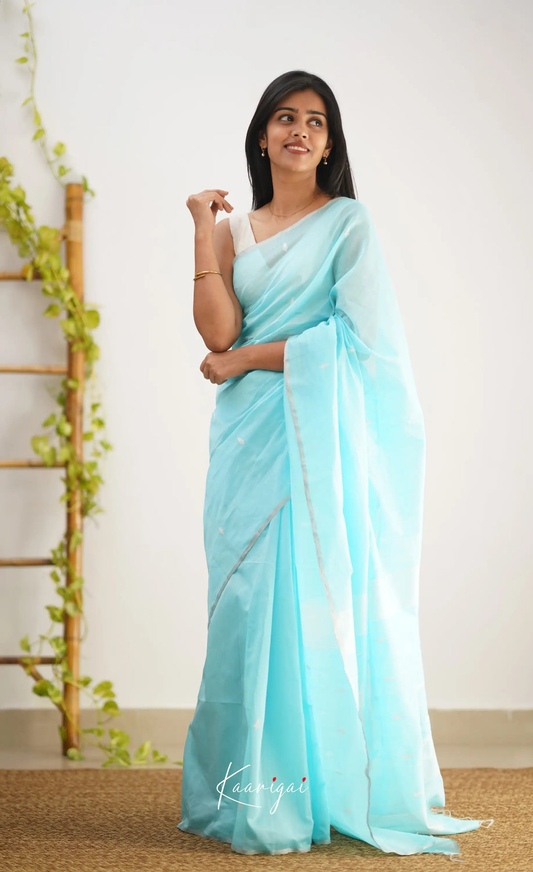 Aadrika- Light Blue Pure Maheshwari Silk Cotton Saree Sarees