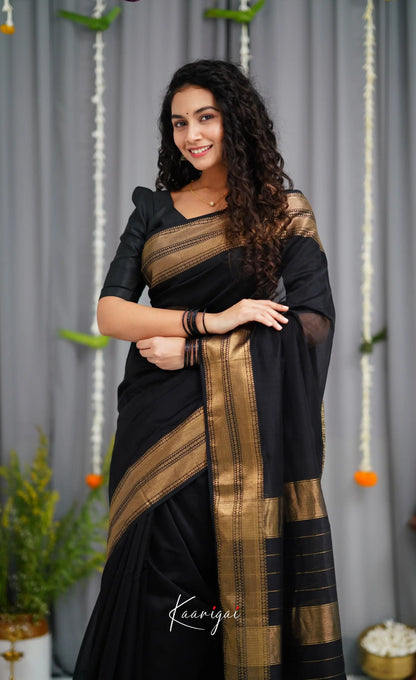 Maanvi Maheswari Silk Cotton Saree - Black Sarees