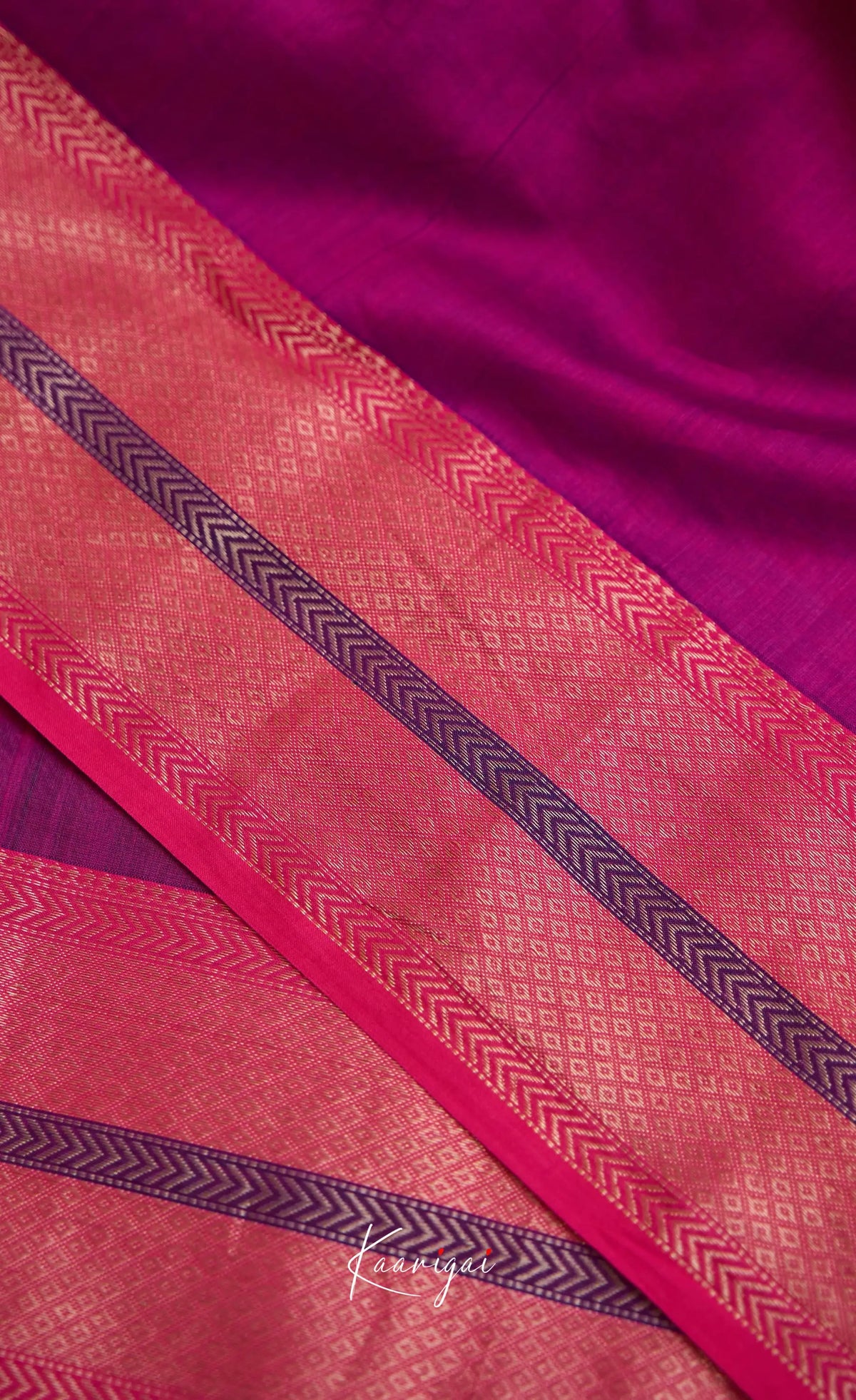 Maanvi Maheswari Silk Cotton Saree - Deep green and Bright pink - Sarees