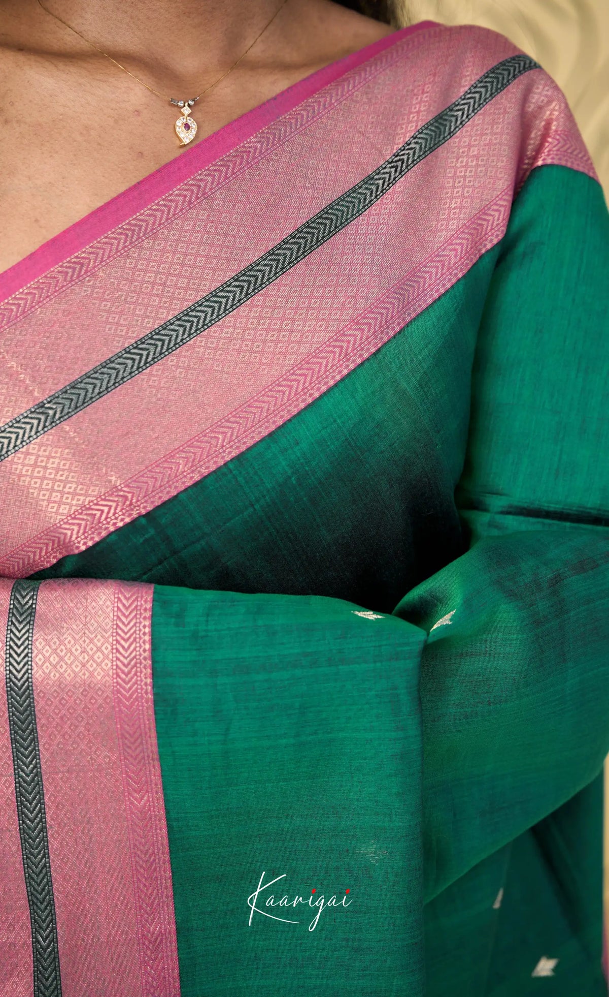 Maanvi Maheswari Silk Cotton Saree - Deep green and Bright pink - Sarees