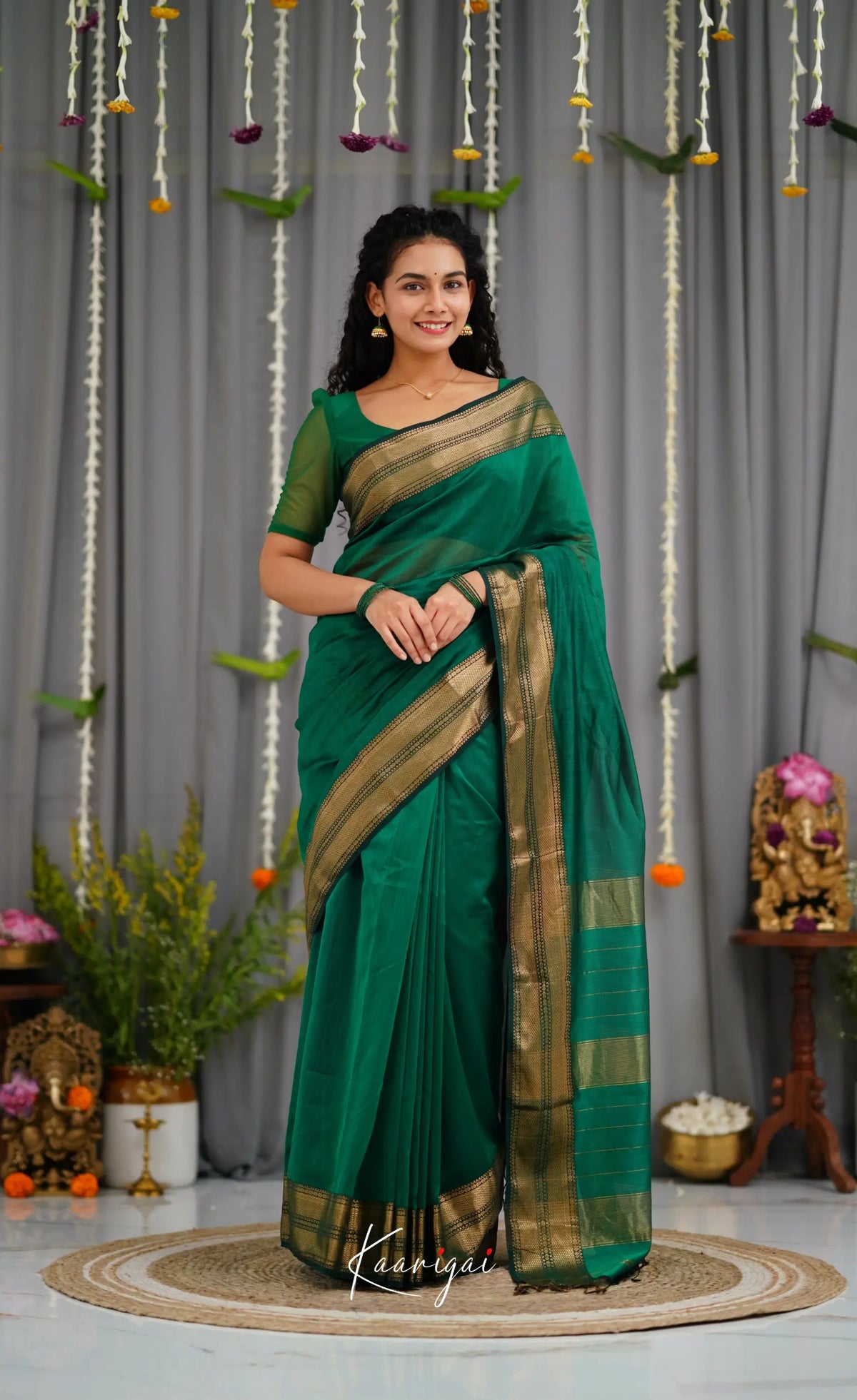 Maanvi Maheswari Silk Cotton Saree - Green Sarees