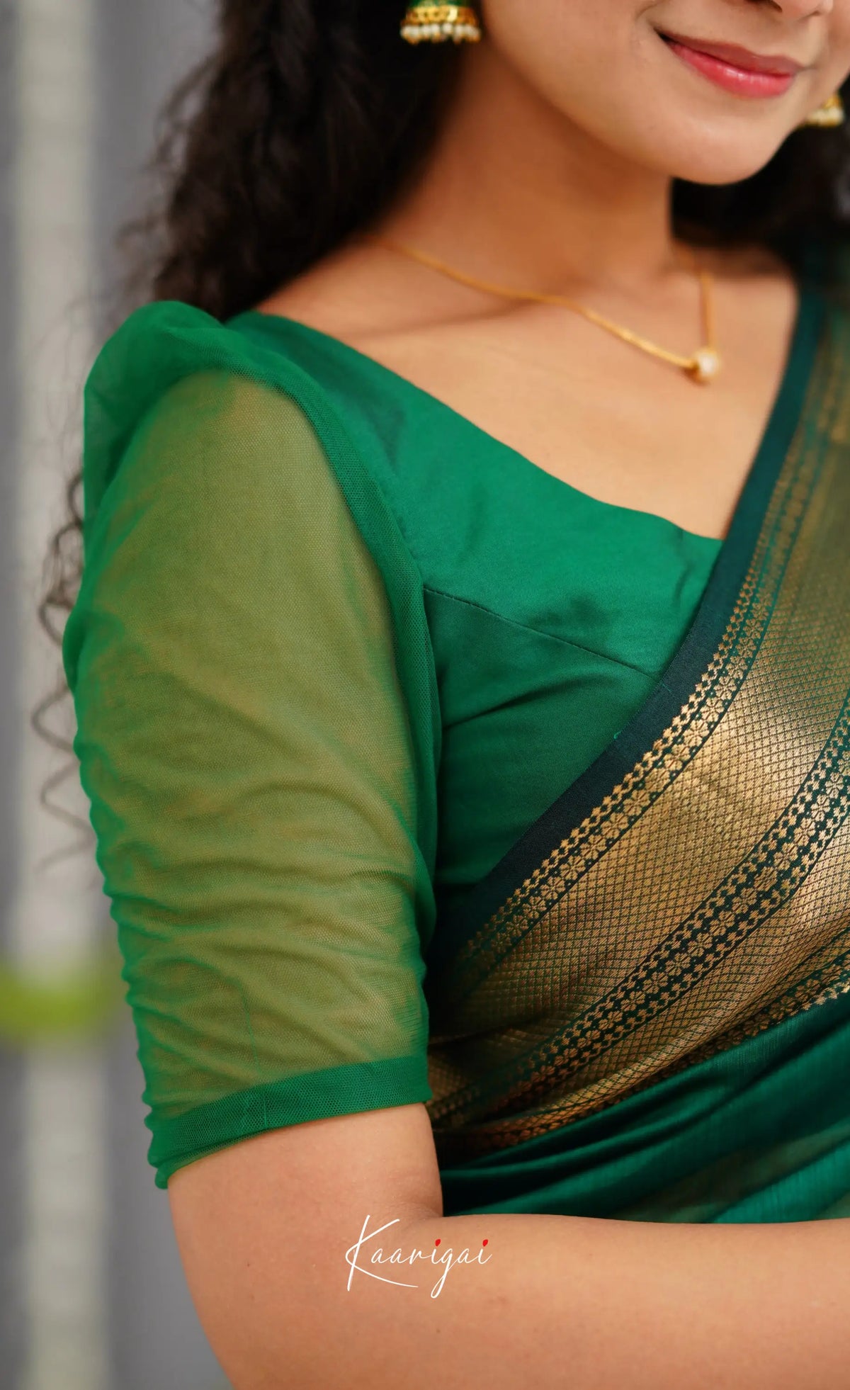Maanvi Maheswari Silk Cotton Saree - Green Sarees