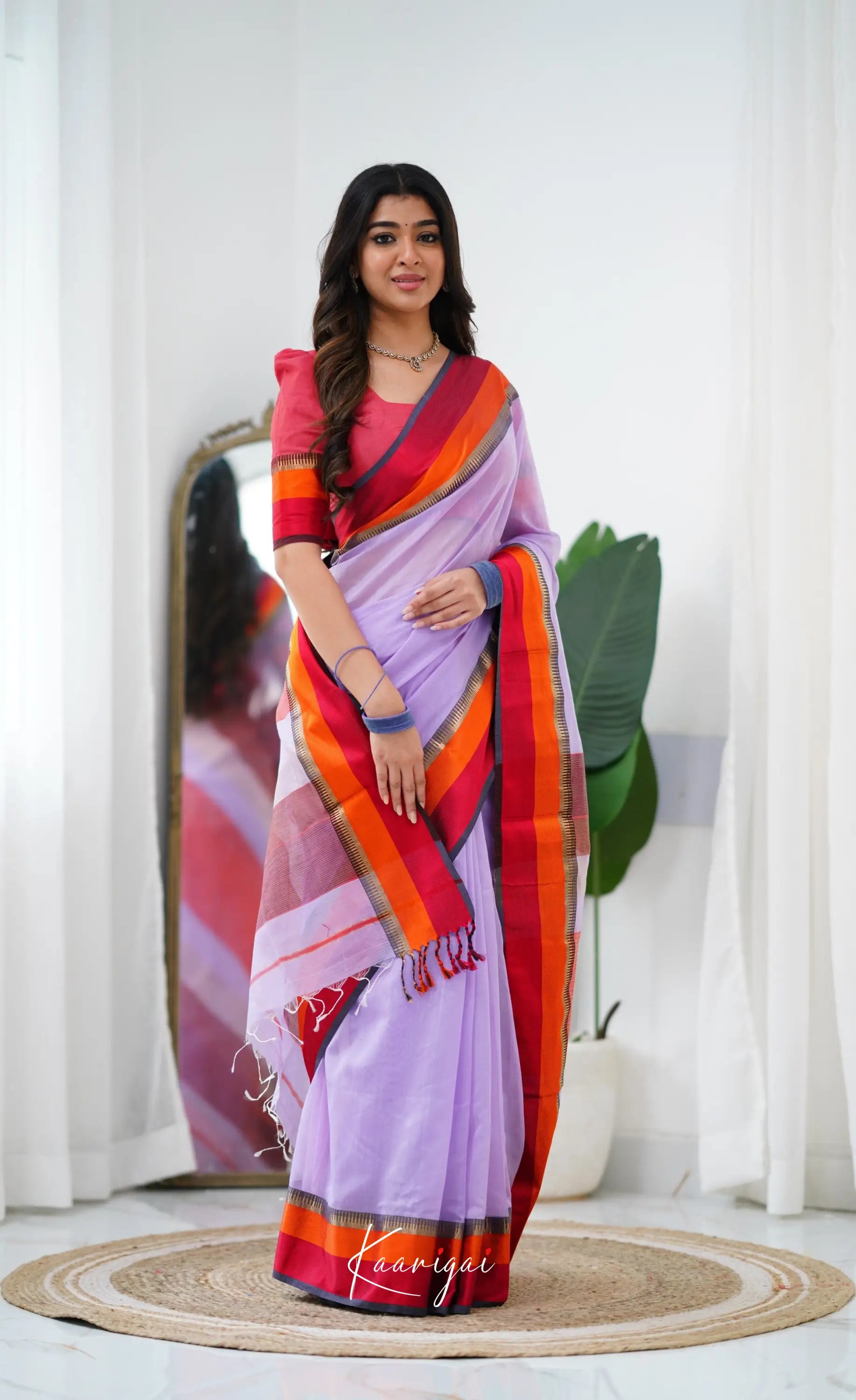 Maanvi Maheswari Silk Cotton Saree - Lavender And Red Sarees