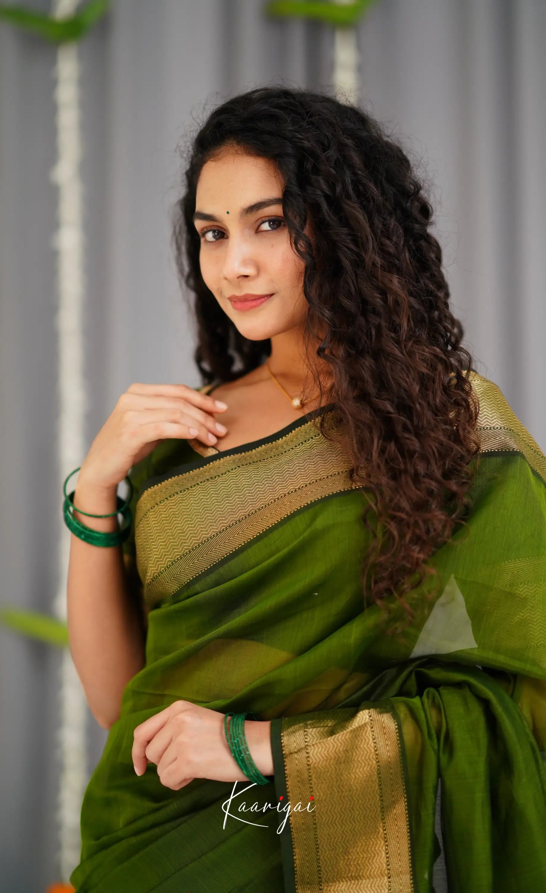 Maanvi Maheswari Silk Cotton Saree - Olive Green Sarees