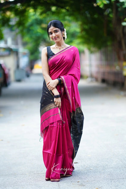 Maanvi Maheswari Silk Cotton Saree - Pink And Black Sarees