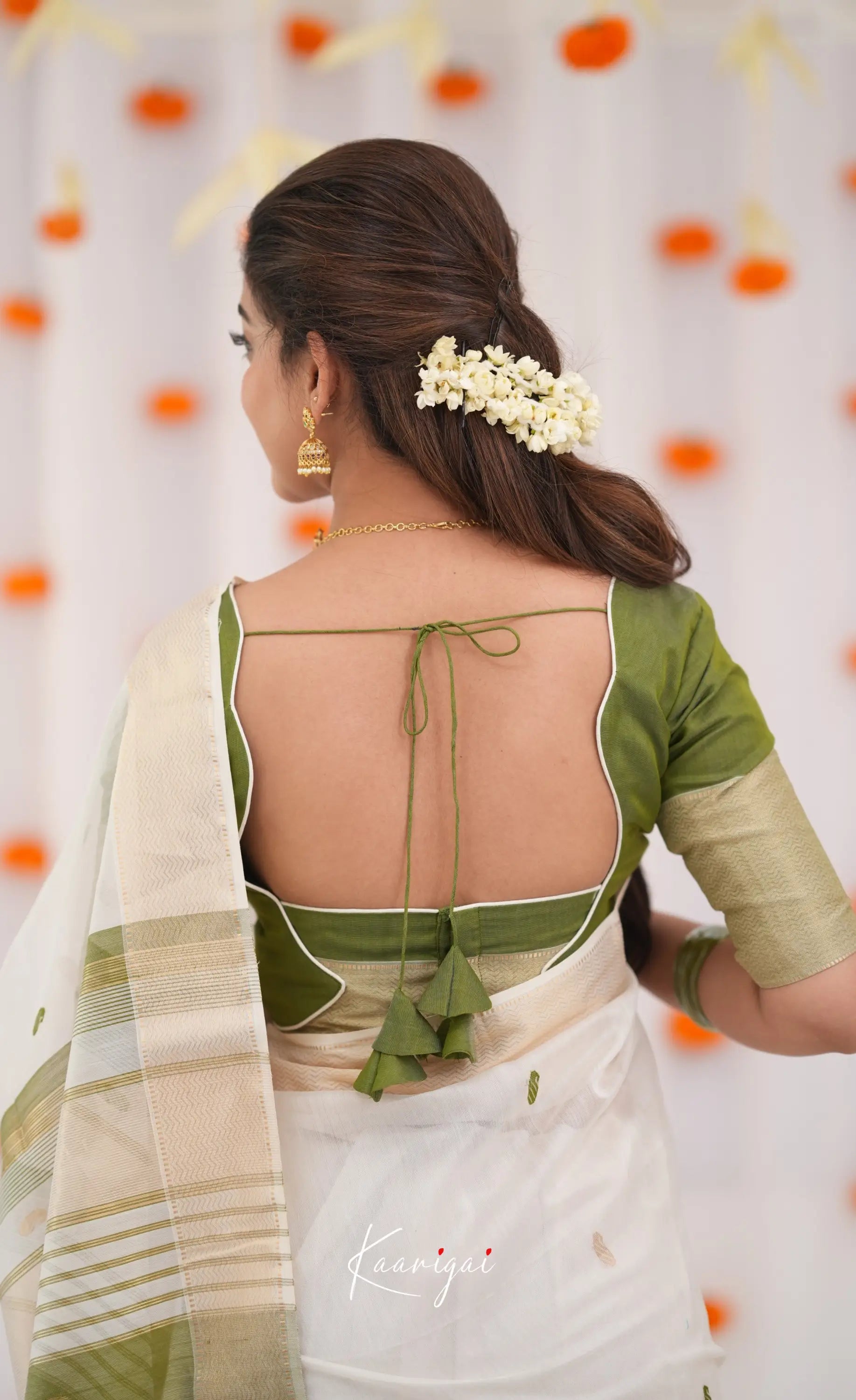 Maanvi Maheswari Silk Cotton Saree - White and Olive Green Sarees