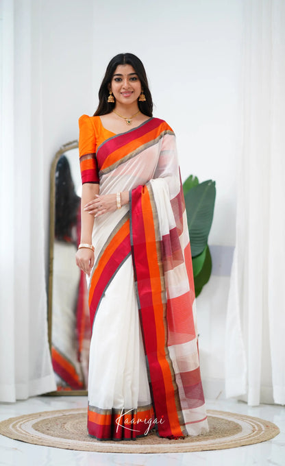 Maanvi Maheswari Silk Cotton Saree - White And Red Sarees