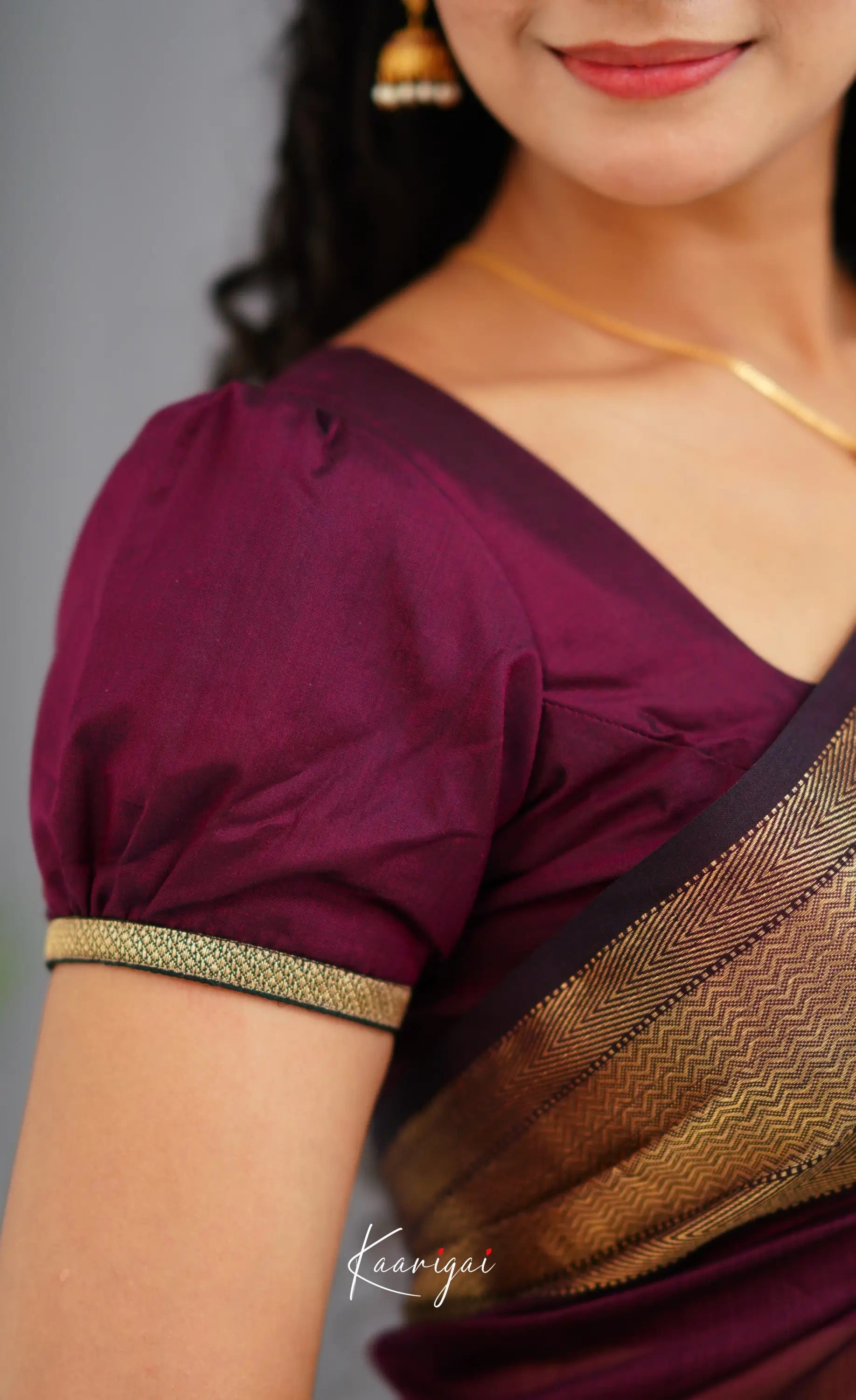 Maanvi Maheswari Silk Cotton Saree - Wine Sarees