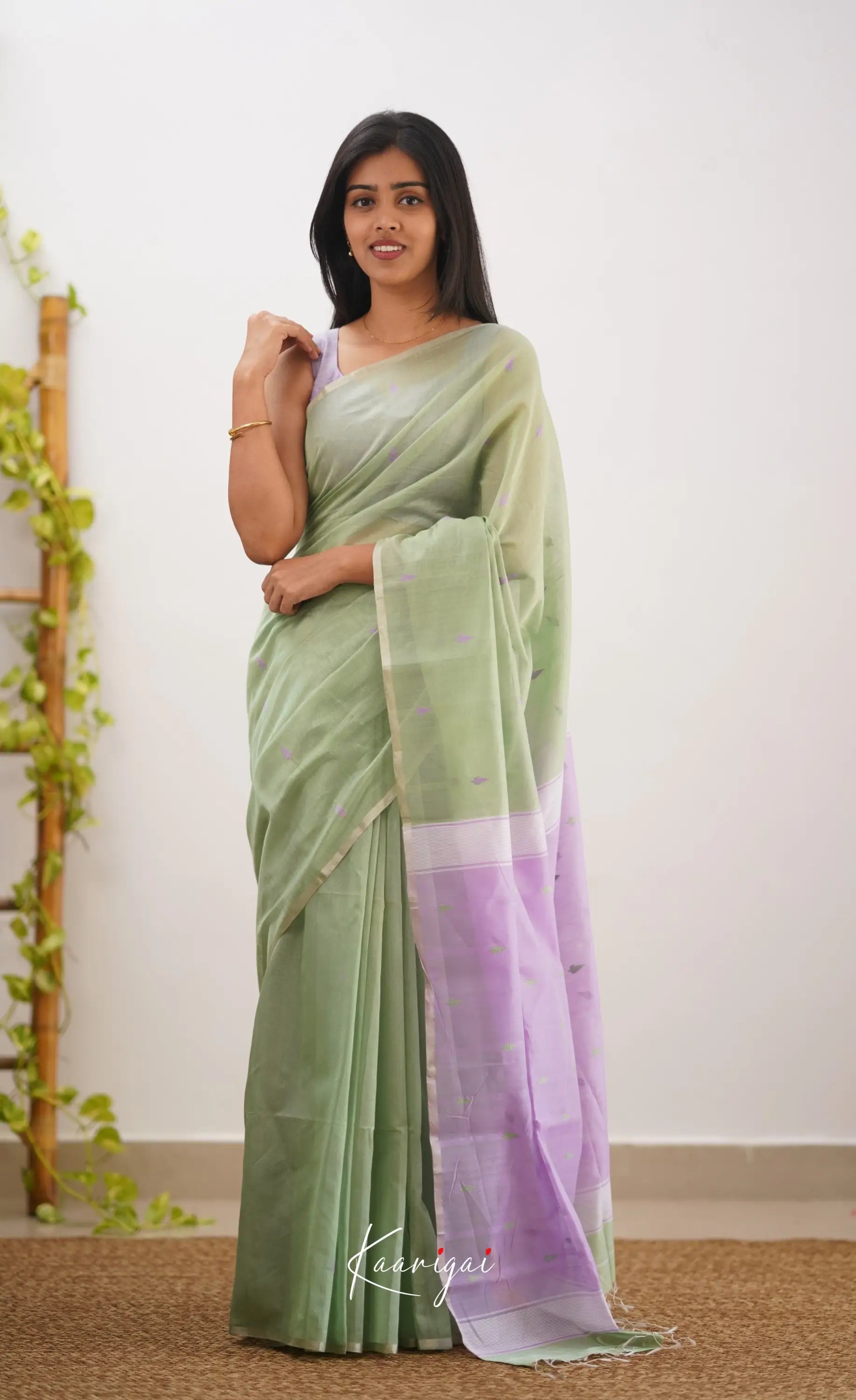 Aadrika- Pastel Green And Light Lavender Pure Maheshwari Silk Cotton Saree Sarees