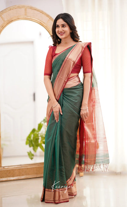 Maanvi- Shade Of Dark Green And Red Tone Sarees