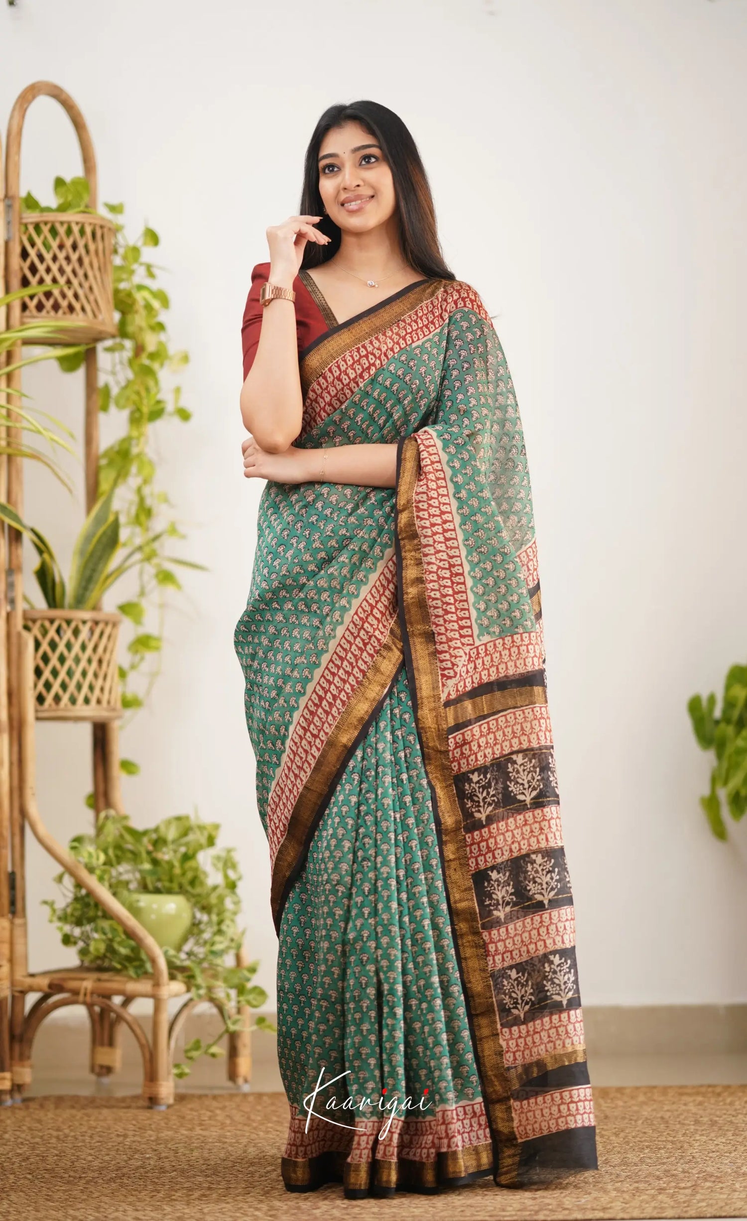 Mayuri Maheswari Silk Cotton Saree - Dark Green Sarees