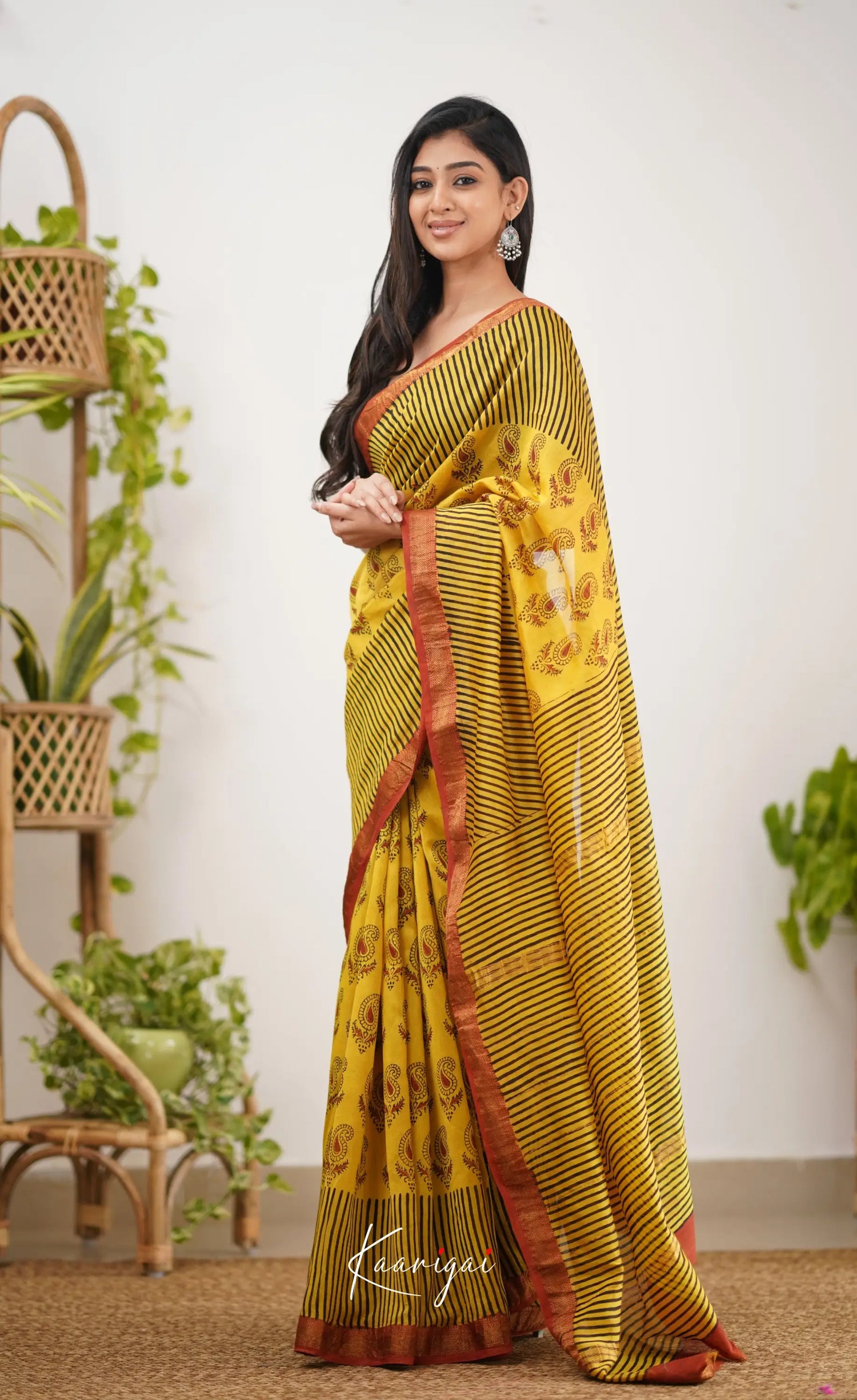 Mayuri Maheswari Silk Cotton Saree - Yellow Sarees