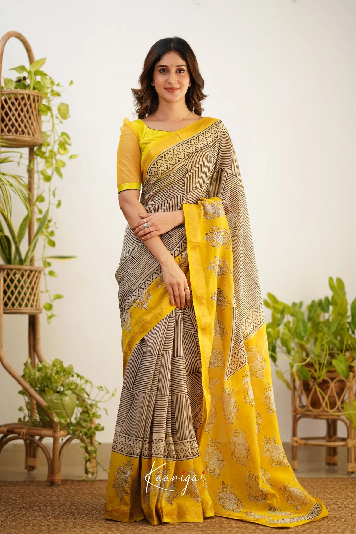 Mayuri Maheswari Saree - White and Yellow - Sarees