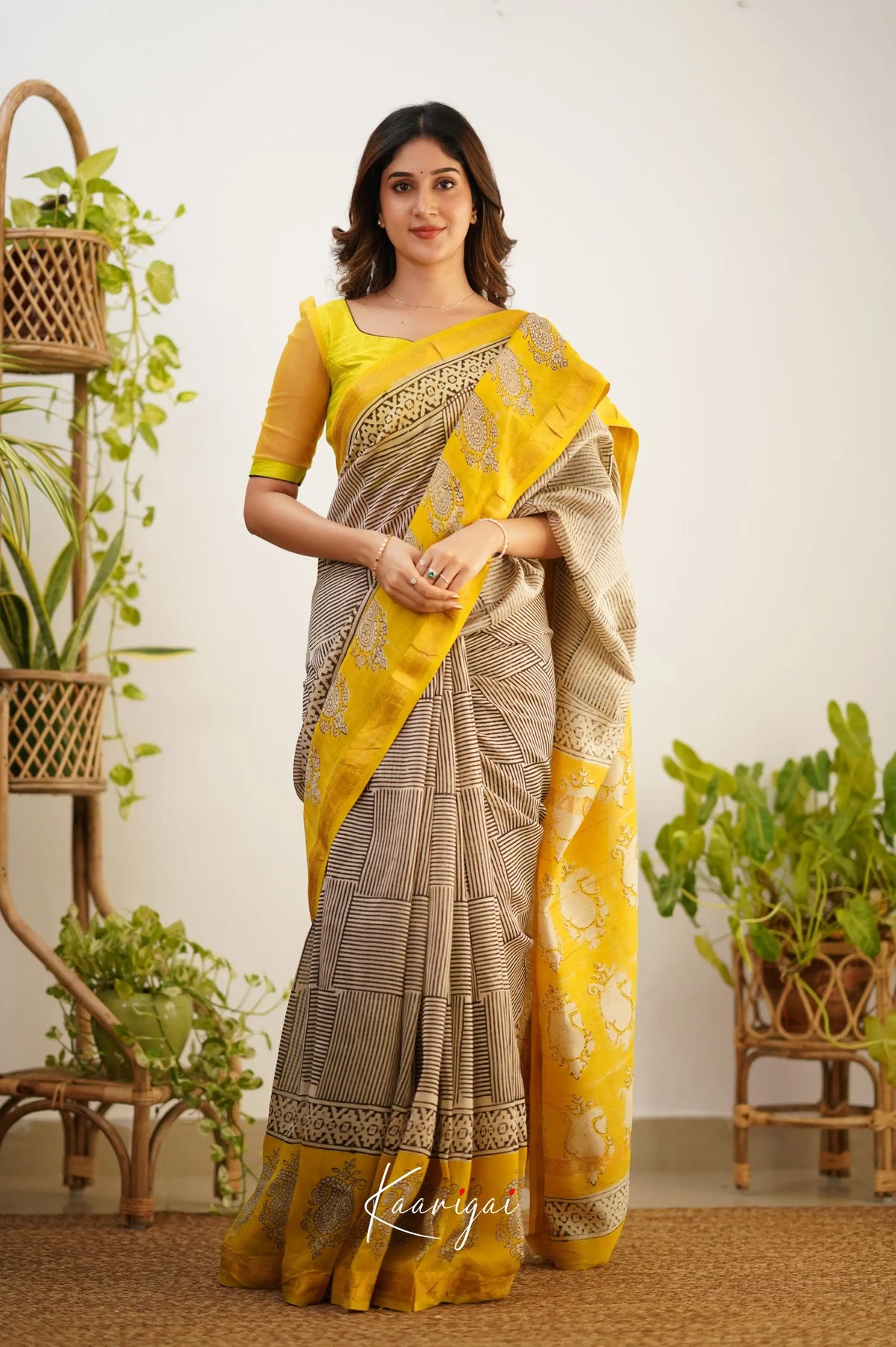 Mayuri Maheswari Saree - White and Yellow - Sarees