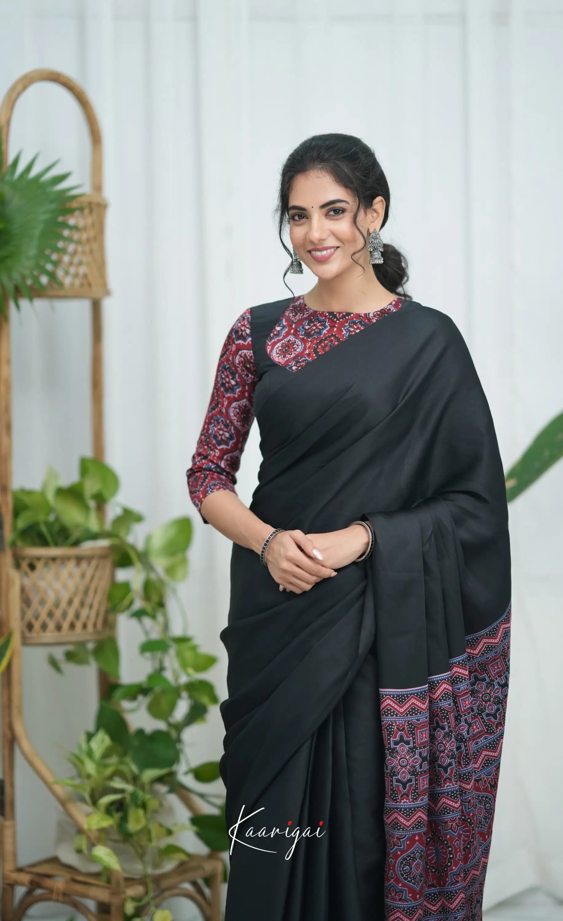 Meha Modal Silk Saree - Black and Maroon Sarees