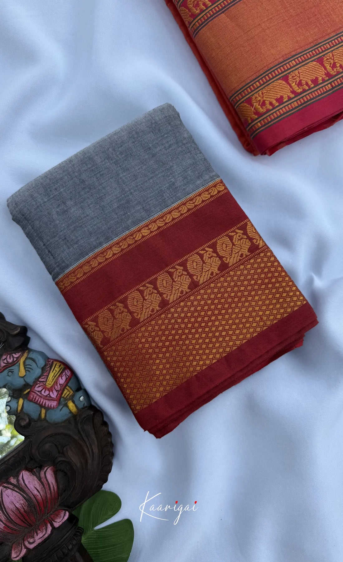 Nalinam - Grey and Reddish Maroon Chettinad Cotton Saree - Sarees