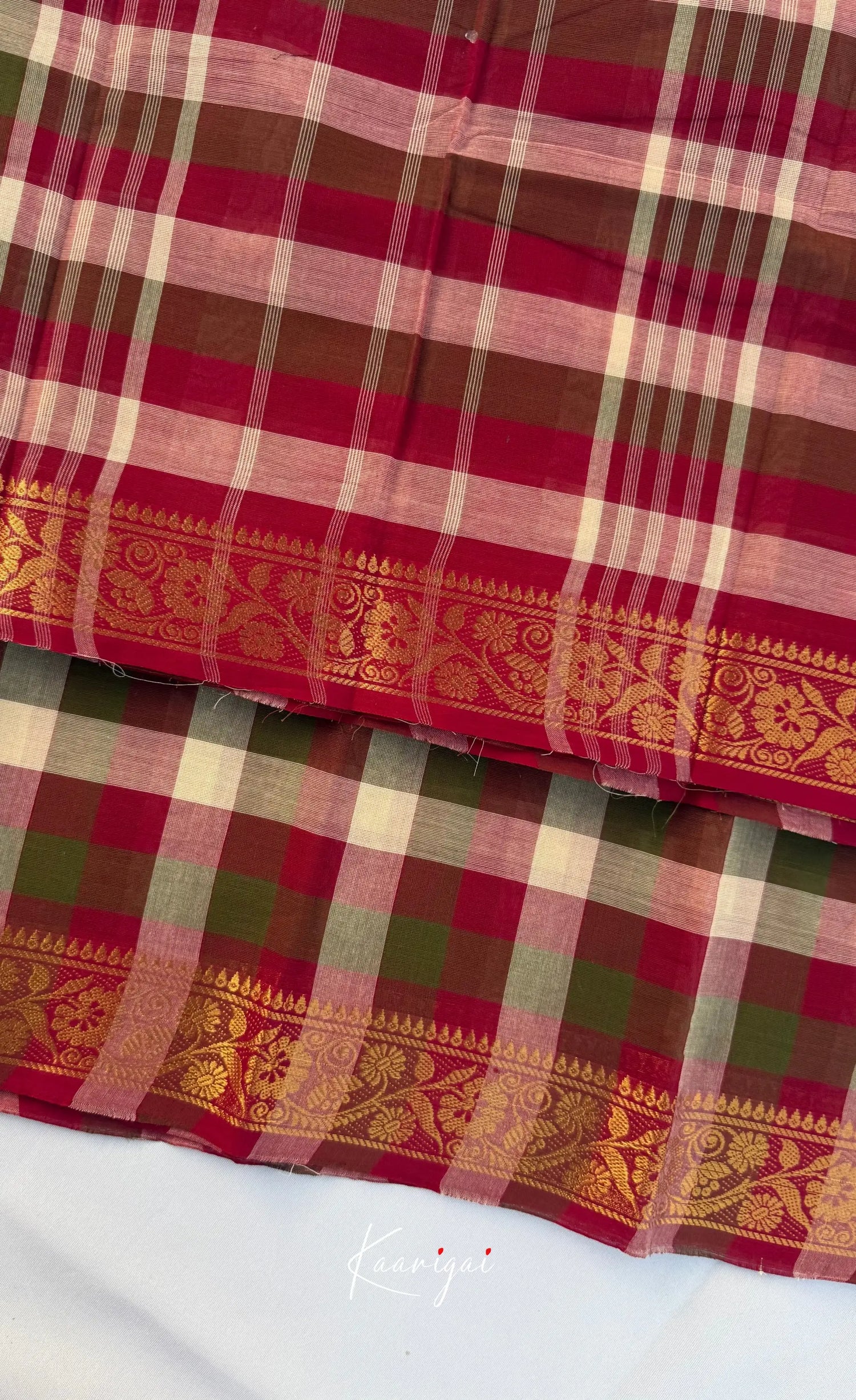 Nalinam - Maroon and White Kandangi Checks Saree with Contrast Blouse - Sarees