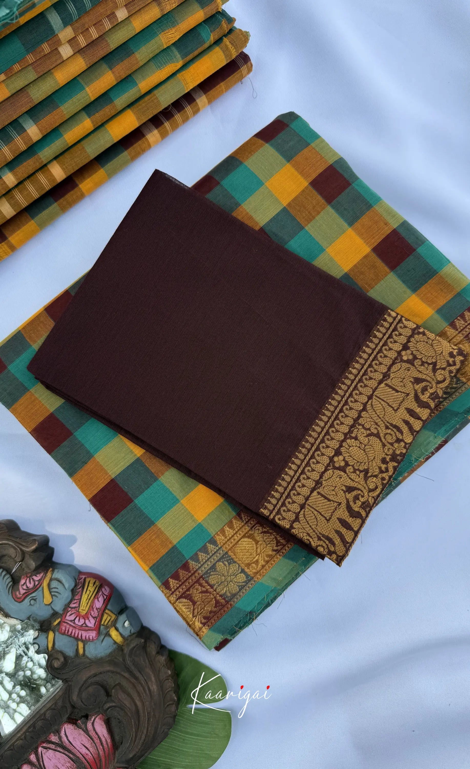 Nalinam - Yellow and Brown Kandangi Checks Saree - Sarees