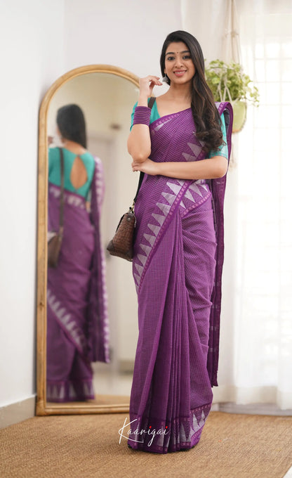 Saaral Dark Purple Shade And Teal Green Tone Sungudi Saree Sarees