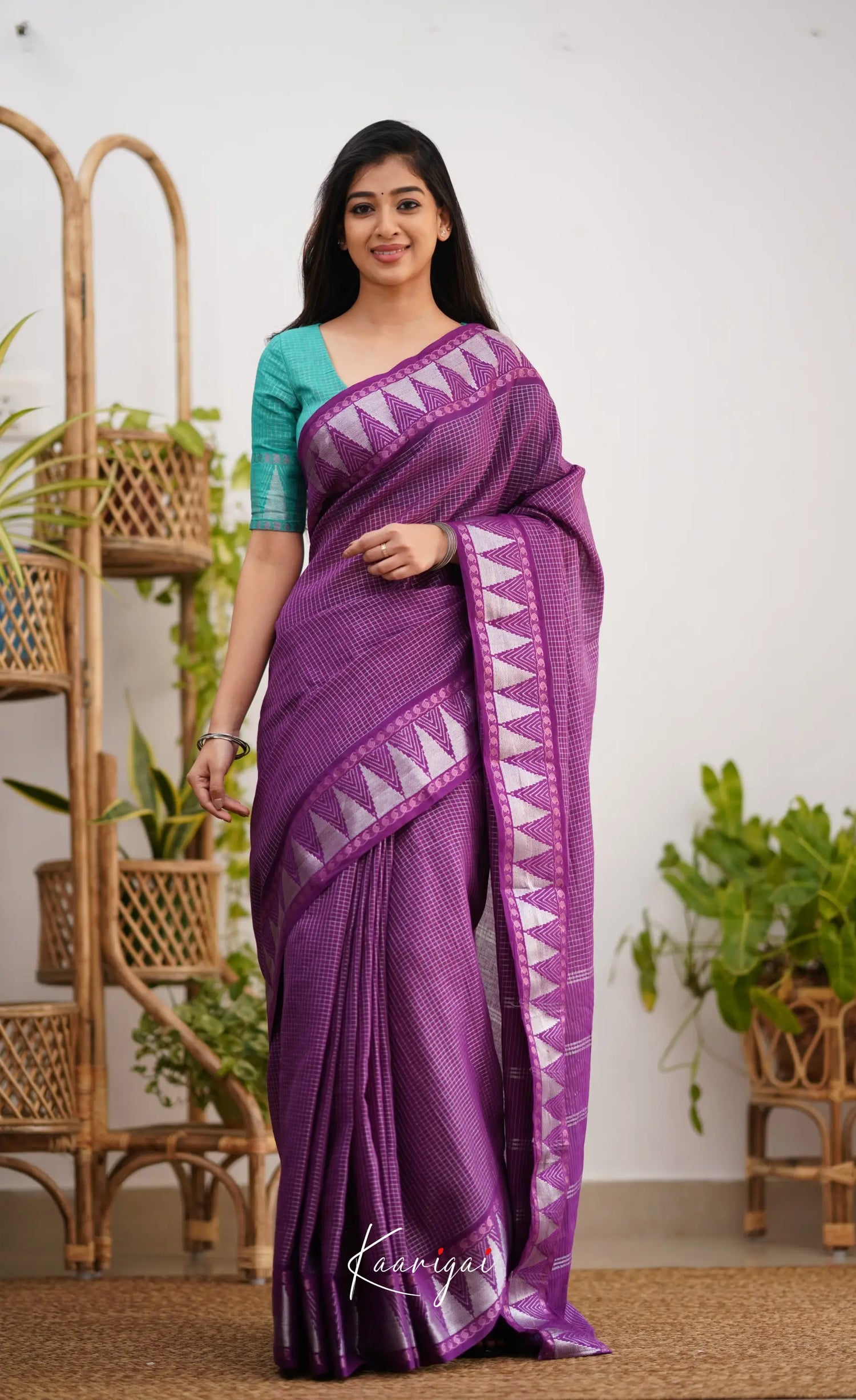 Saaral Dark Purple Shade And Teal Green Tone Sungudi Saree Sarees