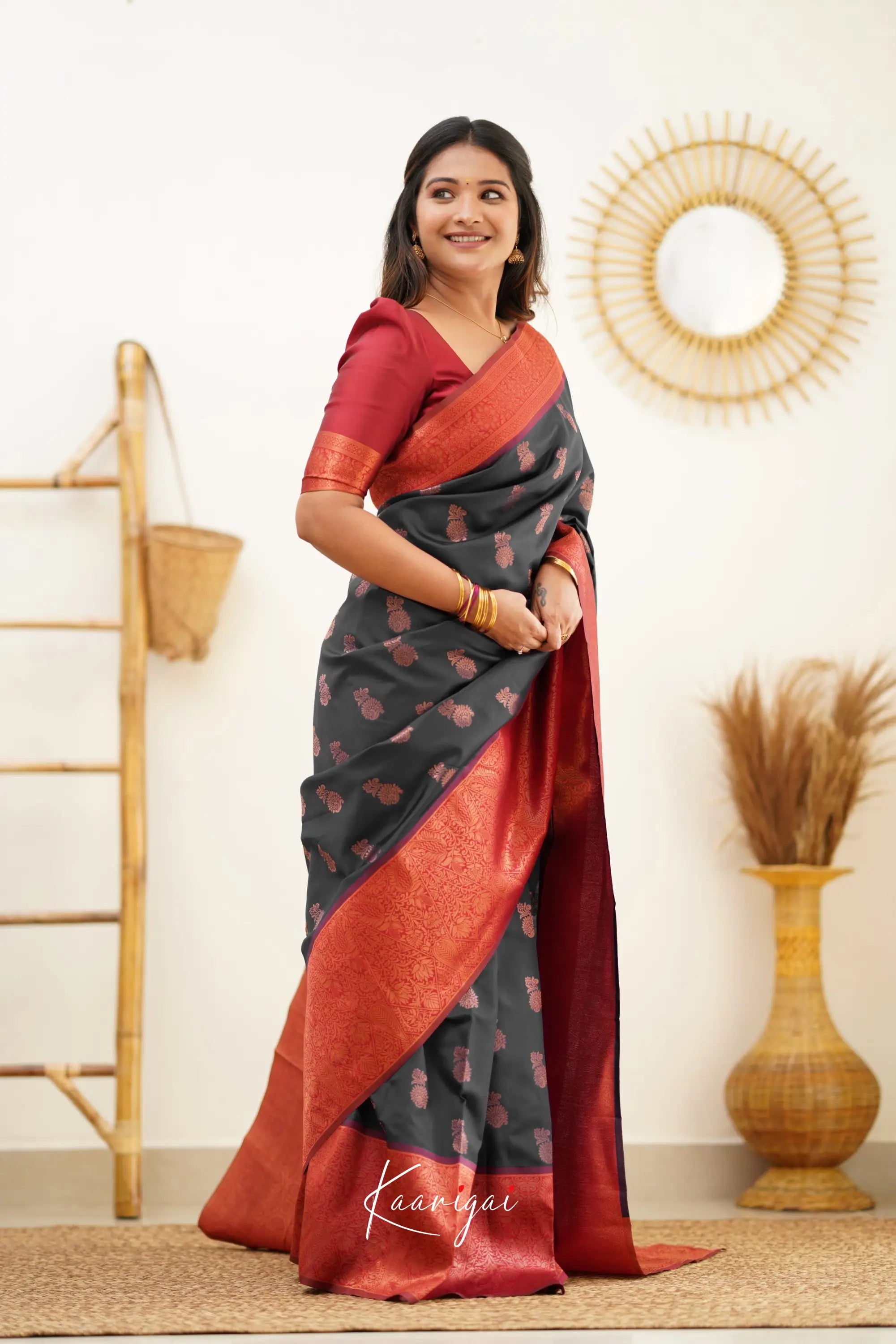 Sita - Black And Red Semi Silk Saree Sarees