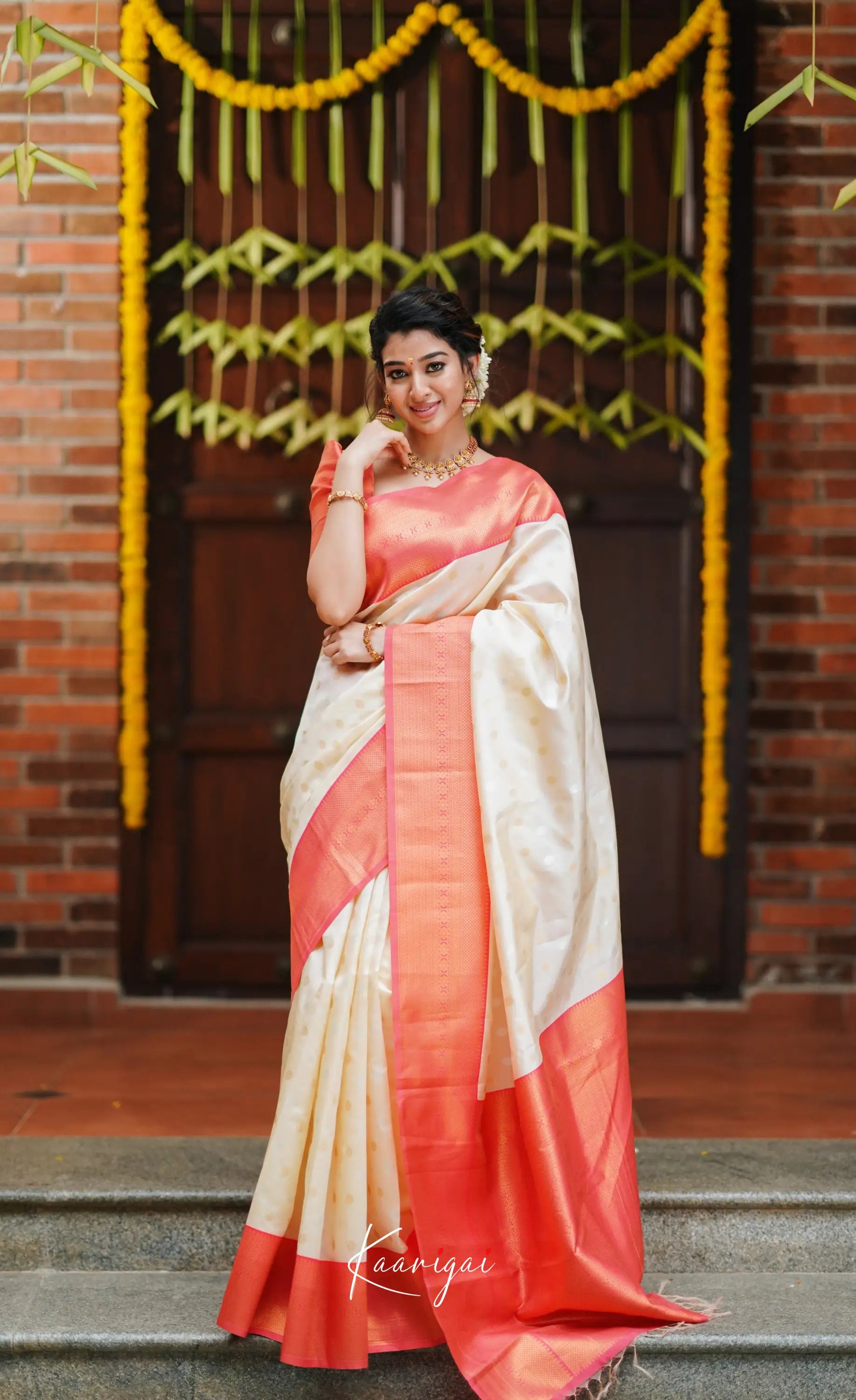 Sita - Cream And Peach Blended Silk Saree Sarees