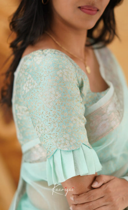 Vinathi- Pastel Blue Organza Saree Sarees